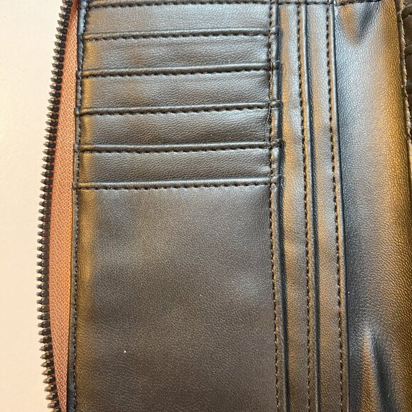 Betsey Johnson Light Brown Faux Leather Wristlet Long Wallet Floral Pattern - Picture 4 of 10